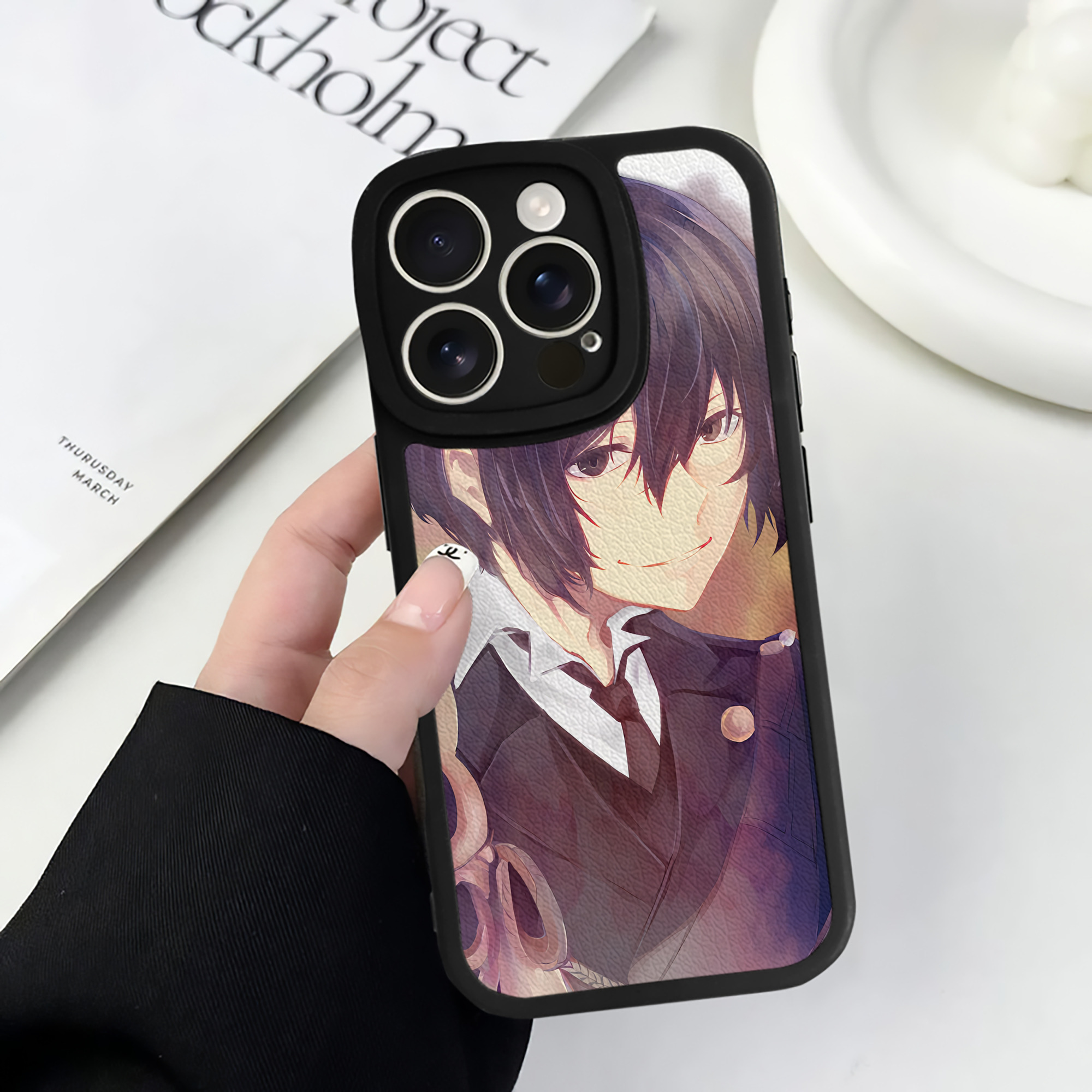 （画像用） 文豪ストレイドッグス Bungo Stray Dogs 【iPhone 16シリーズ対応】シリコンスマホケース（レザー調） 材質：シリコン